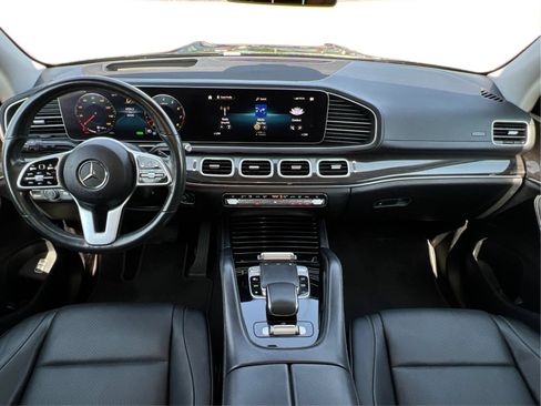 Used 2020 Mercedes-Benz GLS 450 4MATIC image 37