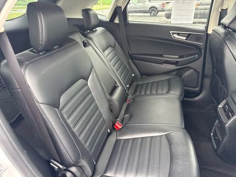 Used 2023 Ford Edge SEL AWD/4WD image 14
