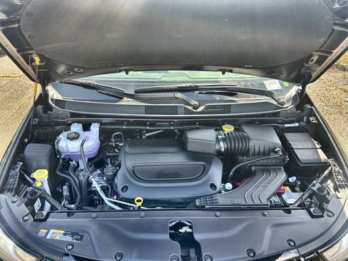 New 2026 Chrysler Pacifica Pinnacle image 29