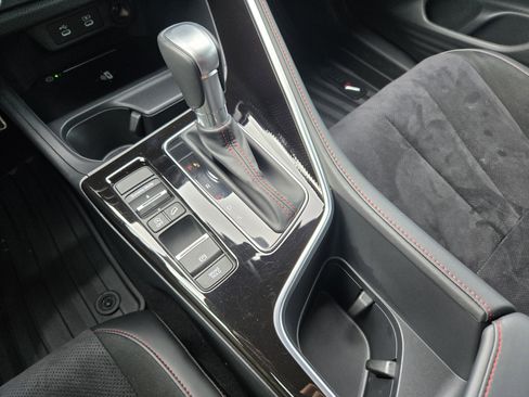 Used 2025 Acura ADX A-Spec image 17