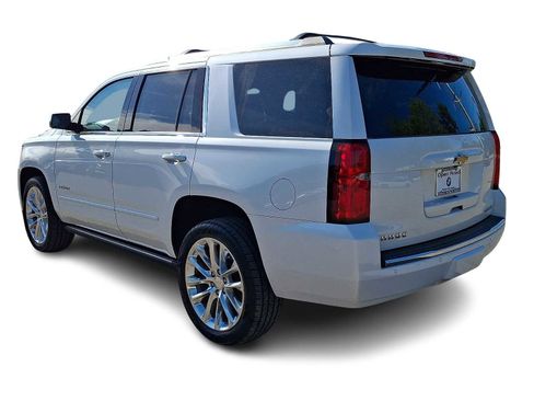 Used 2019 Chevrolet Tahoe Premier w/ Premier Plus Edition AWD/4WD image 4