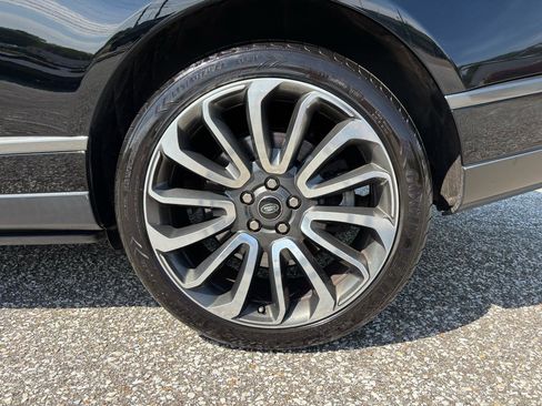 Used 2018 Land Rover Range Rover Long Wheelbase Autobiography image 44