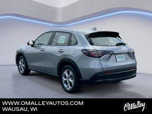 Used 2025 Honda HR-V LX image 3
