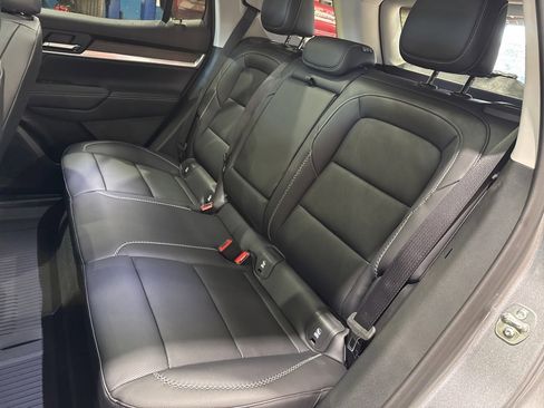 New 2026 GMC Terrain Denali w/ LPO, Black Badging Package image 40