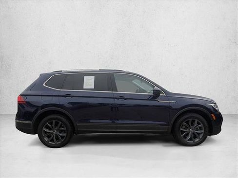 Used 2022 Volkswagen Tiguan SE image 4
