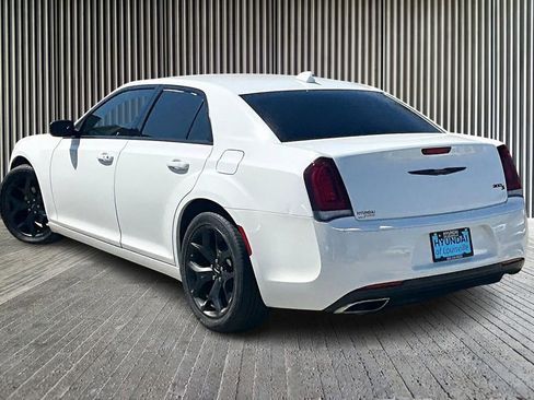 Used 2021 Chrysler 300 S image 3