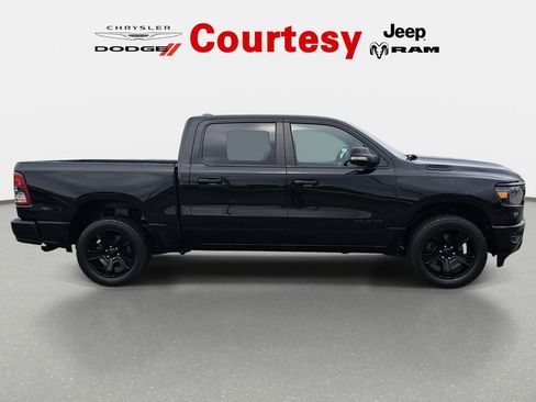 Used 2021 RAM 1500 Big Horn AWD/4WD image 4