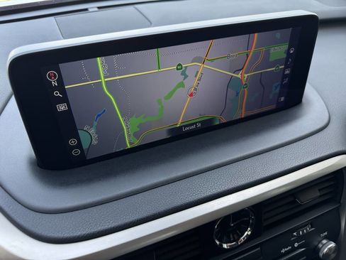 Used 2020 Lexus RX 450h AWD w/ Premium Package image 27