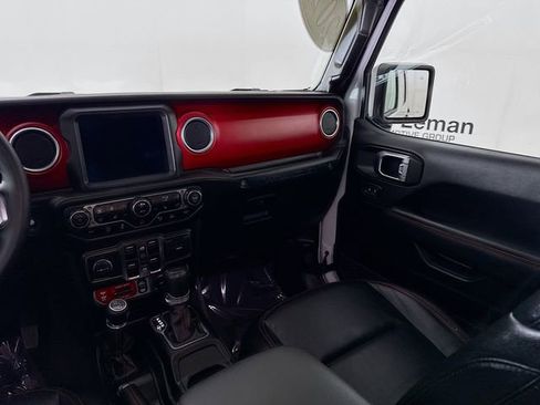 Used 2023 Jeep Wrangler Unlimited Rubicon AWD/4WD image 23