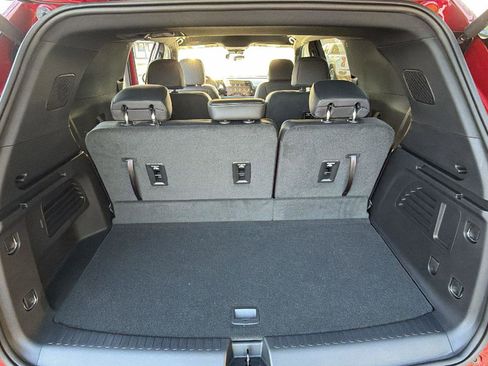 New 2026 Chevrolet Traverse LT image 10