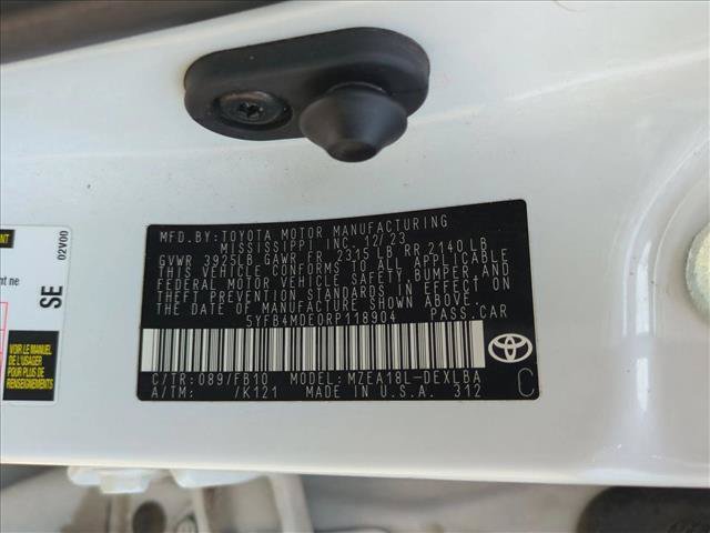Used 2024 Toyota Corolla LE FWD image 15
