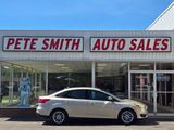 Used 2017 Ford Focus SE image 2