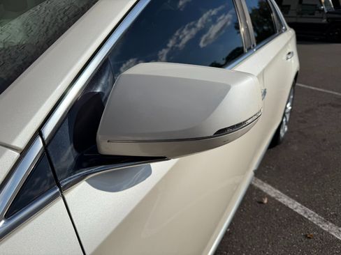 Used 2014 Cadillac XTS Luxury w/ Driver Awareness Package image 7