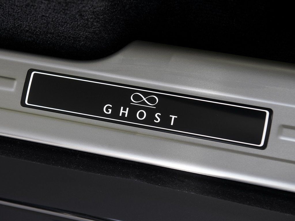 Certified 2023 Rolls-Royce Ghost Black Badge w/ Black Badge Ghost Package AWD/4WD image 24