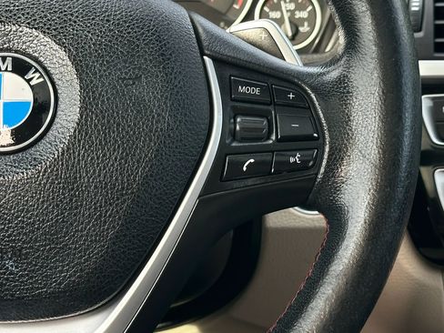 Used 2017 BMW 330i xDrive Wagon image 31