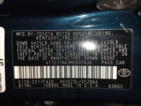 Used 2021 Toyota Camry LE FWD image 33