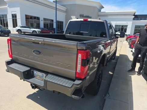 Used 2023 Ford F250 Lariat w/ Lariat Ultimate Package AWD/4WD image 6