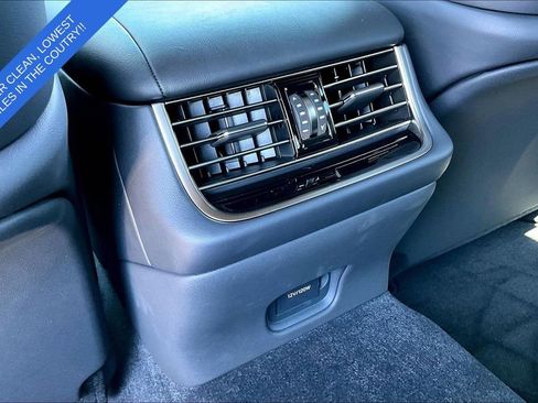 Used 2024 Lexus LS 500 F Sport w/ Dynamic Handling Package RWD image 31