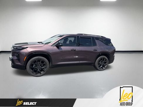 Used 2024 Chevrolet Traverse RS w/ LPO, Floor Liner Package AWD/4WD image 22