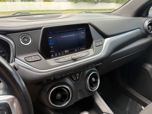 Used 2020 Chevrolet Blazer LT AWD/4WD image 20