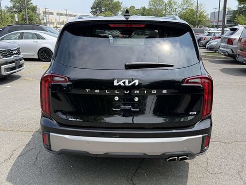 Used 2025 Kia Telluride S AWD/4WD image 3