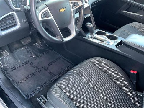 Used 2017 Chevrolet Equinox LT w/ Driver Confidence Package II image 14