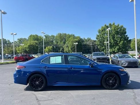 Used 2024 Toyota Camry XSE FWD image 5