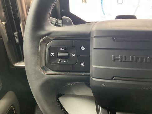 Used 2024 GMC Hummer EV 2X w/ Extreme Off-Road Package image 18