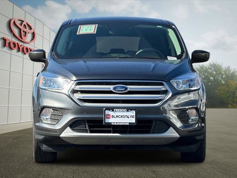 Used 2019 Ford Escape SE image 8
