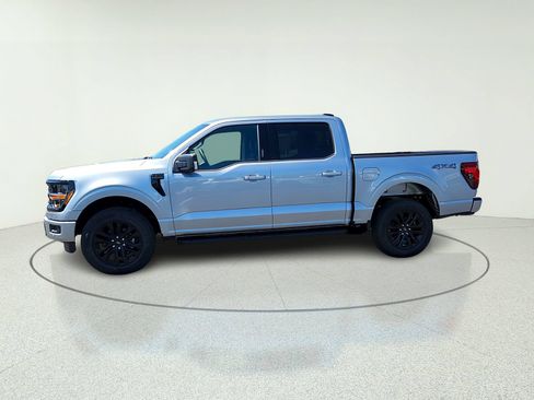 New 2026 Ford F150 XLT w/ Equipment Group 302A MID AWD/4WD image 4