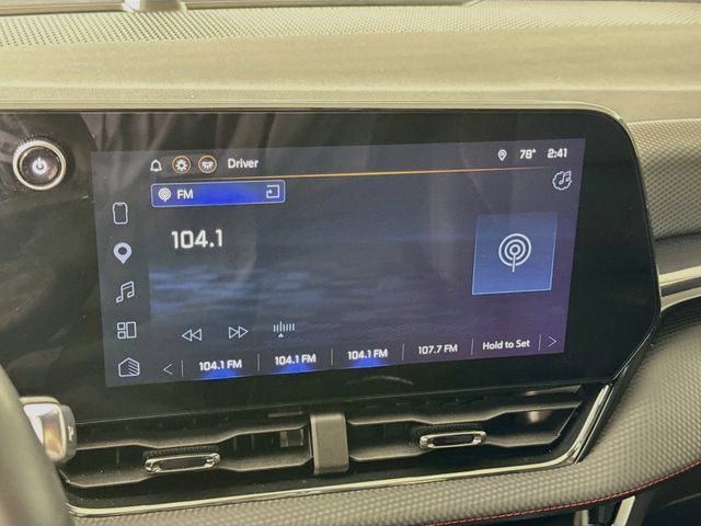 Used 2025 Chevrolet Equinox RS w/ Safety and Technology Package FWD image 15