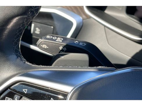 Used 2022 Audi A6 Premium Plus w/ Premium Plus Package image 35
