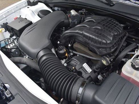 Used 2023 Chrysler 300 Touring L w/ Popular Equipment Group AWD/4WD image 40