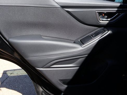 Used 2023 Subaru Forester Premium image 18