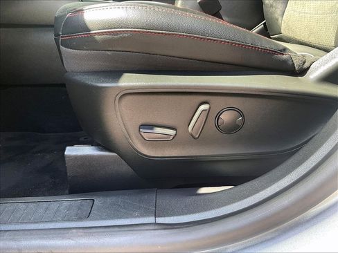 Used 2022 Ford Escape SEL w/ SEL Stealth AWD Package image 27