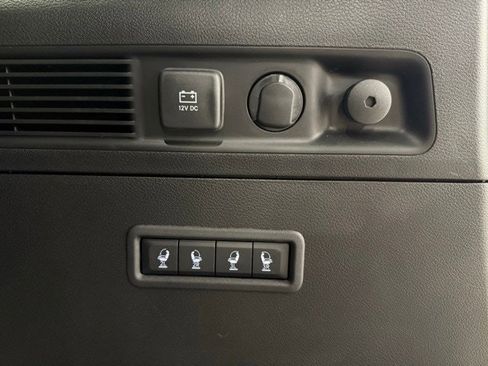 New 2025 Jeep Wagoneer Series III w/ Premium Group I image 29