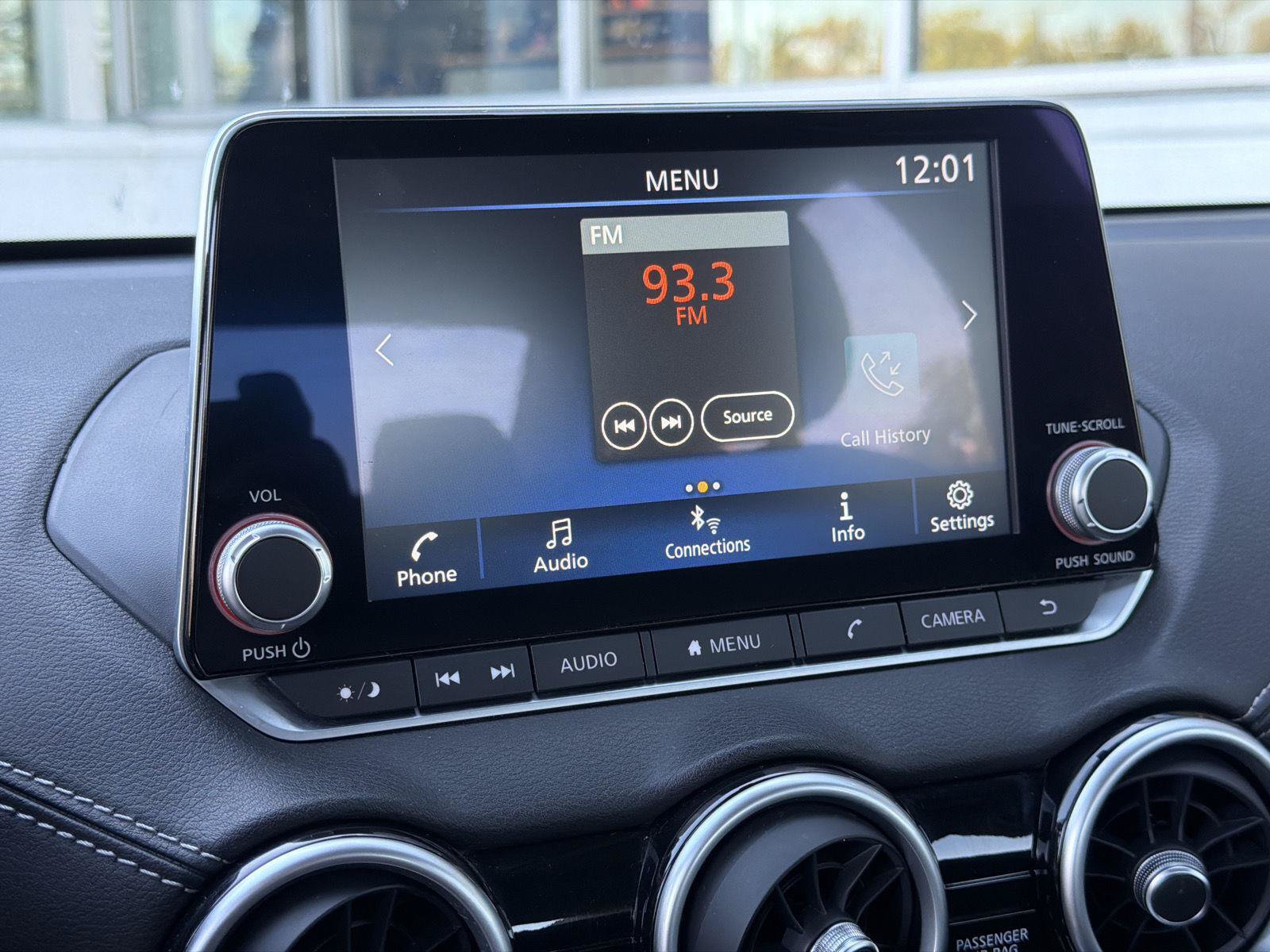 Used 2025 Nissan Sentra SV w/ All-Weather Package FWD image 22