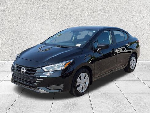 Used 2025 Nissan Versa S w/ Trunk Package FWD image 7