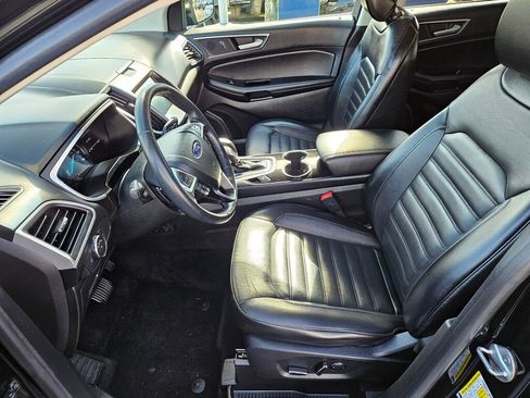 Used 2016 Ford Edge SEL w/ Equipment Group 201A AWD/4WD image 24
