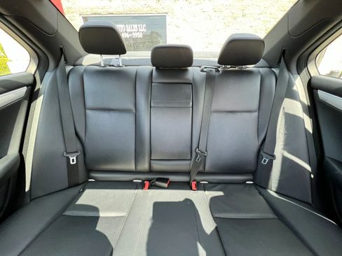 Used 2013 Mercedes-Benz C 300 4MATIC Sedan w/ Premium 1 Pkg image 30