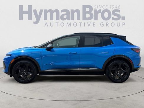 Used 2025 Chevrolet Equinox EV RS AWD/4WD image 6