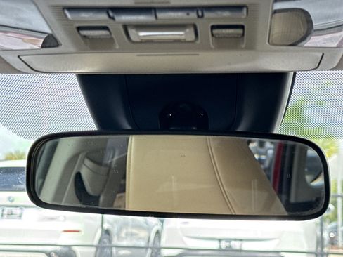 Used 2020 Toyota RAV4 XLE Premium FWD image 25