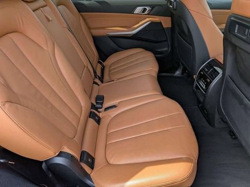 Used 2022 BMW X7 xDrive40i w/ Executive Package AWD/4WD image 31