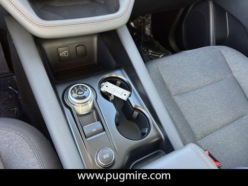 New 2026 Ford Explorer Active RWD image 31