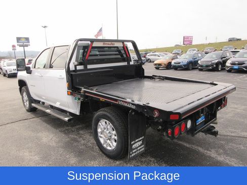 Used 2024 Chevrolet Silverado 3500 LT w/ Convenience Package image 3