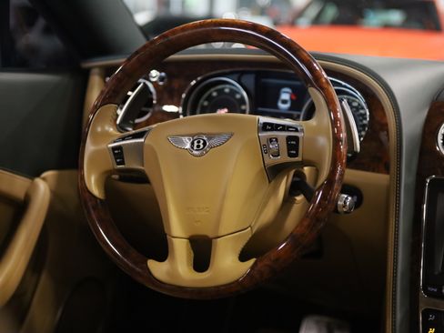 Used 2017 Bentley Continental GT V8 S AWD/4WD image 19