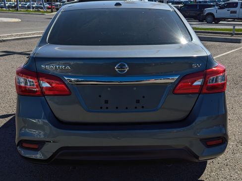 Used 2018 Nissan Sentra SV image 3