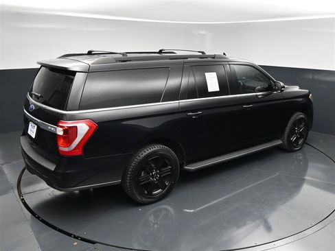 Used 2020 Ford Expedition Max XLT w/ Equipment Group 202A AWD/4WD image 23