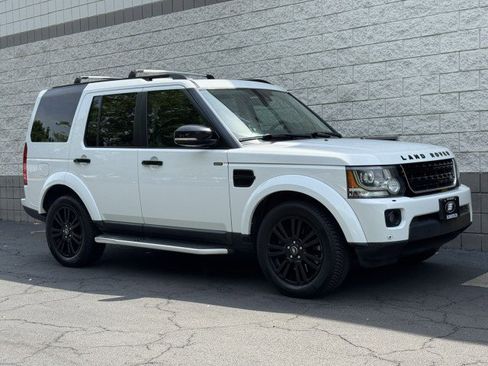Used 2016 Land Rover LR4 HSE LUX AWD/4WD image 17