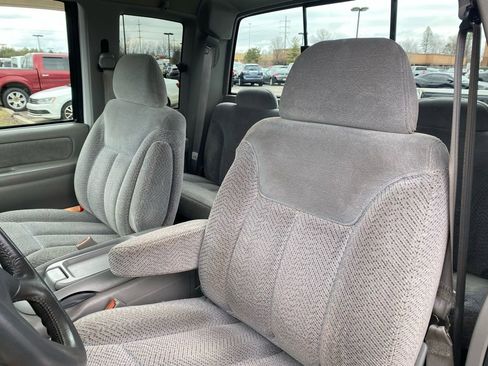 Used 1996 Chevrolet Silverado 3500 4x4 Extended Cab image 12